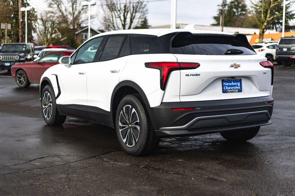 New 2026 Chevrolet Blazer EV LT AWD/4WD image 10