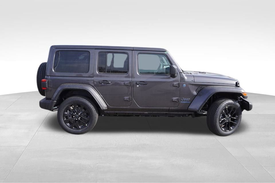 New 2025 Jeep Wrangler Unlimited Sahara w/ Safety Group image 3