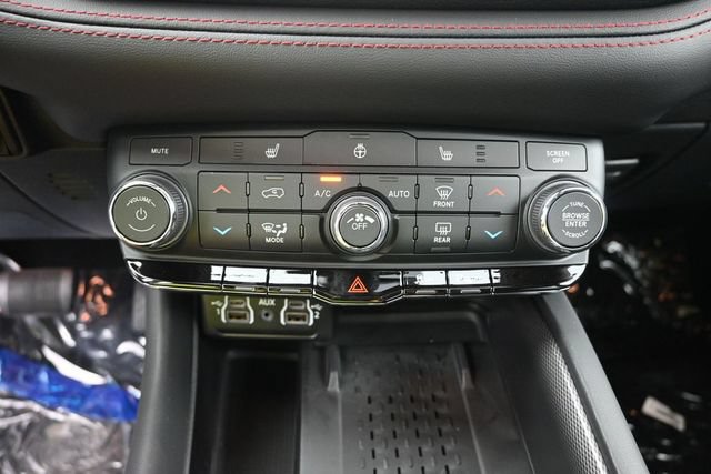 New 2026 Dodge Durango GT w/ Blacktop Package AWD/4WD image 23