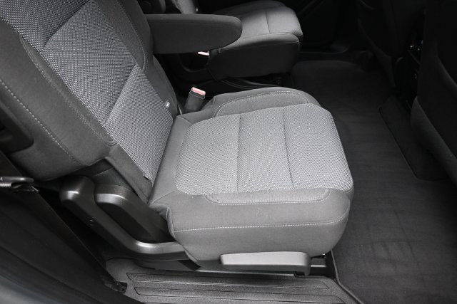 Used 2023 Chevrolet Traverse LT FWD image 29