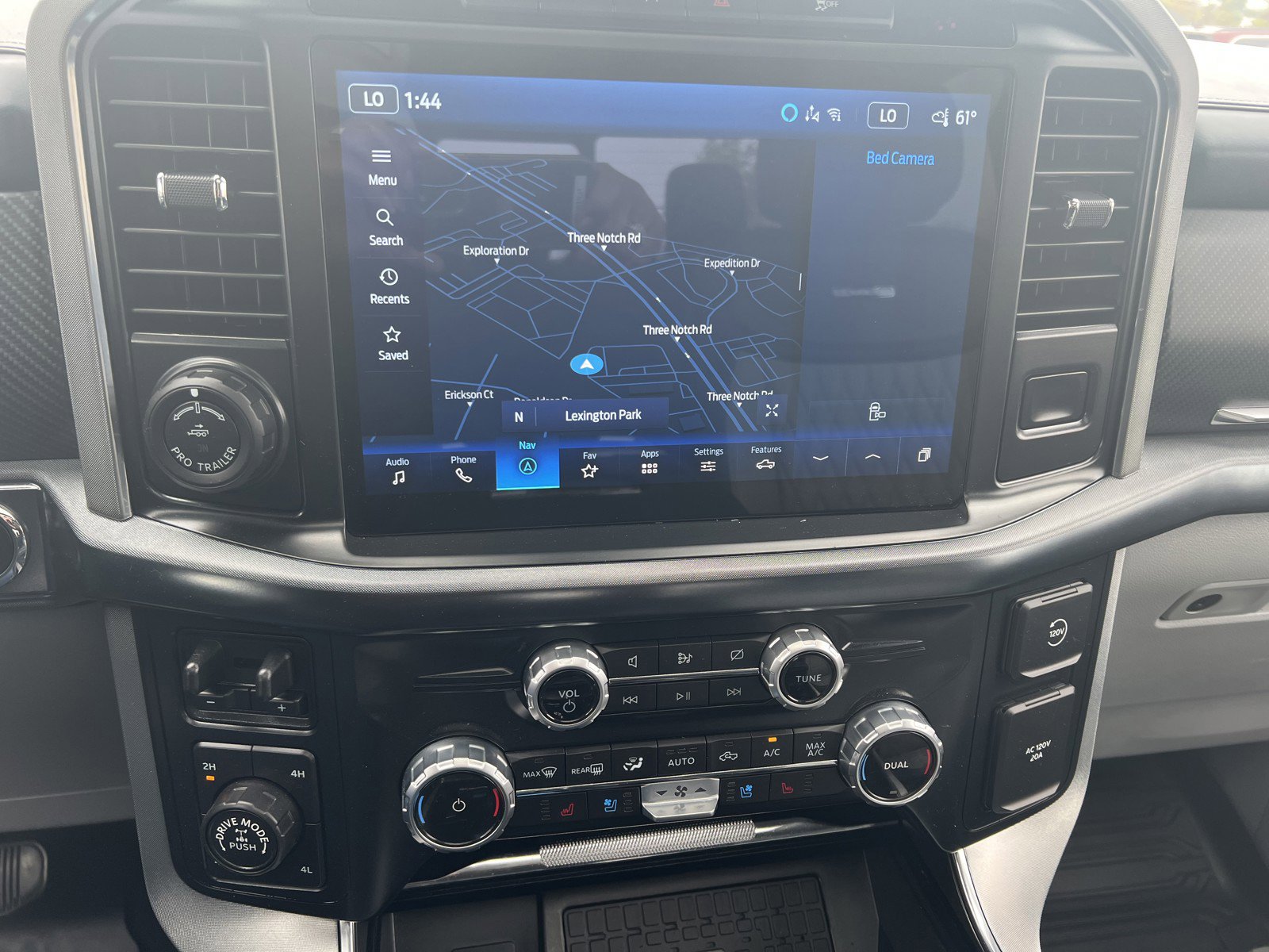 Used 2023 Ford F150 Limited image 19