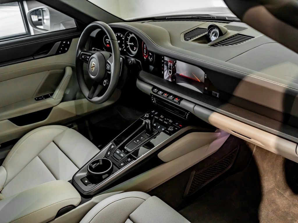 Certified 2024 Porsche 911 Targa 4S image 26