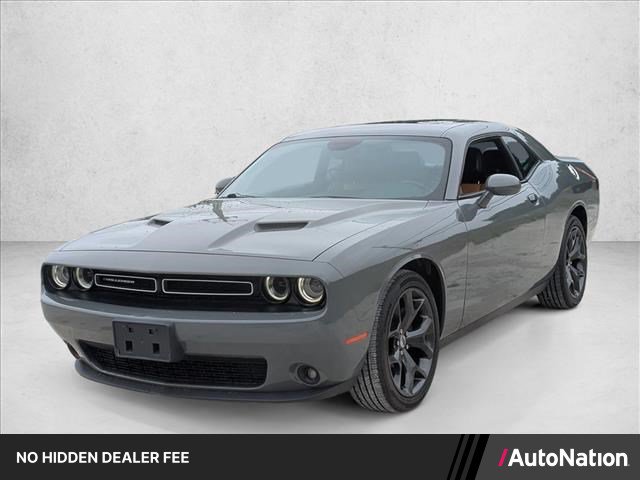 Used 2019 Dodge Challenger SXT w/ Plus Package RWD video 1