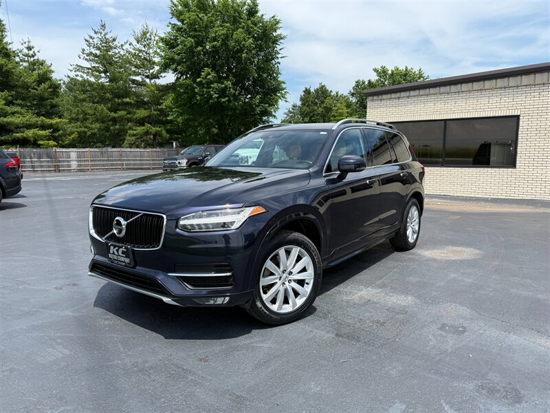 Used 2017 Volvo XC90 T6 Momentum w/ Vision Package