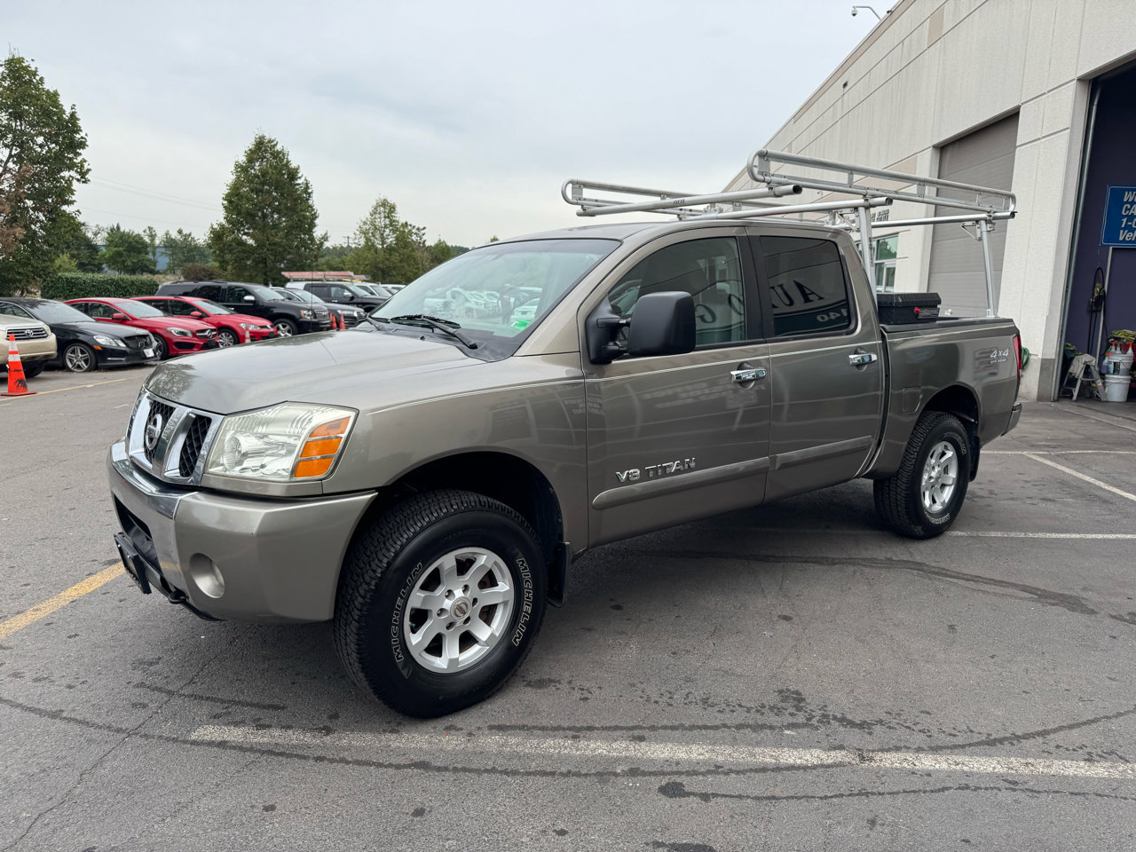 Used 2006 Nissan Titan SE image 8