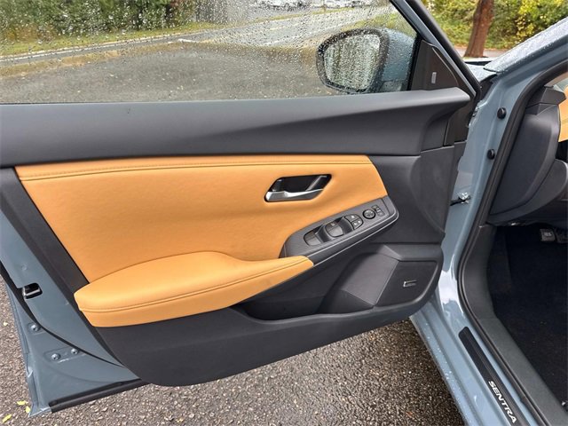 New 2025 Nissan Sentra SV w/ SV Premium Package image 21