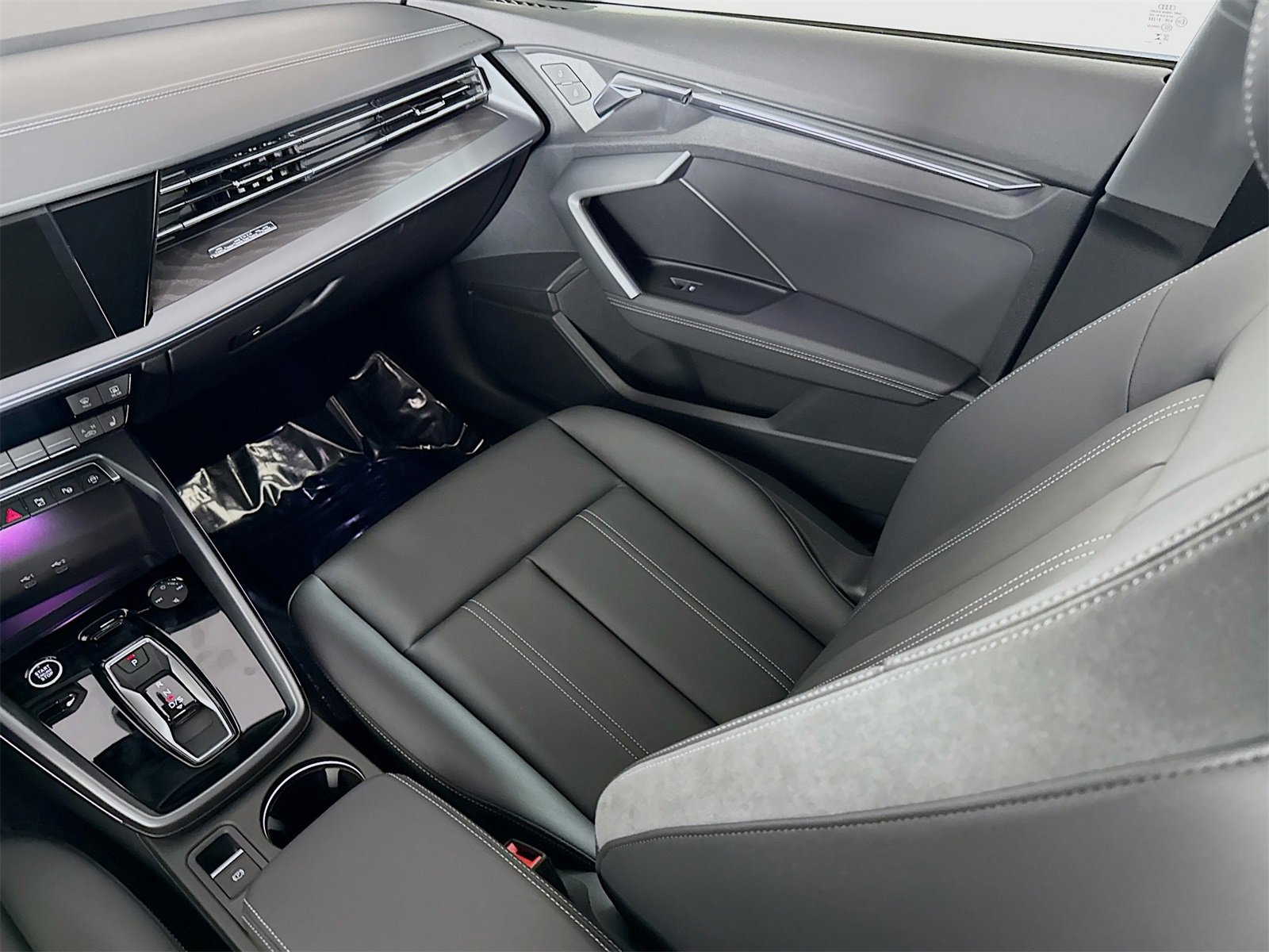 New 2026 Audi A3 2.0T Premium image 25