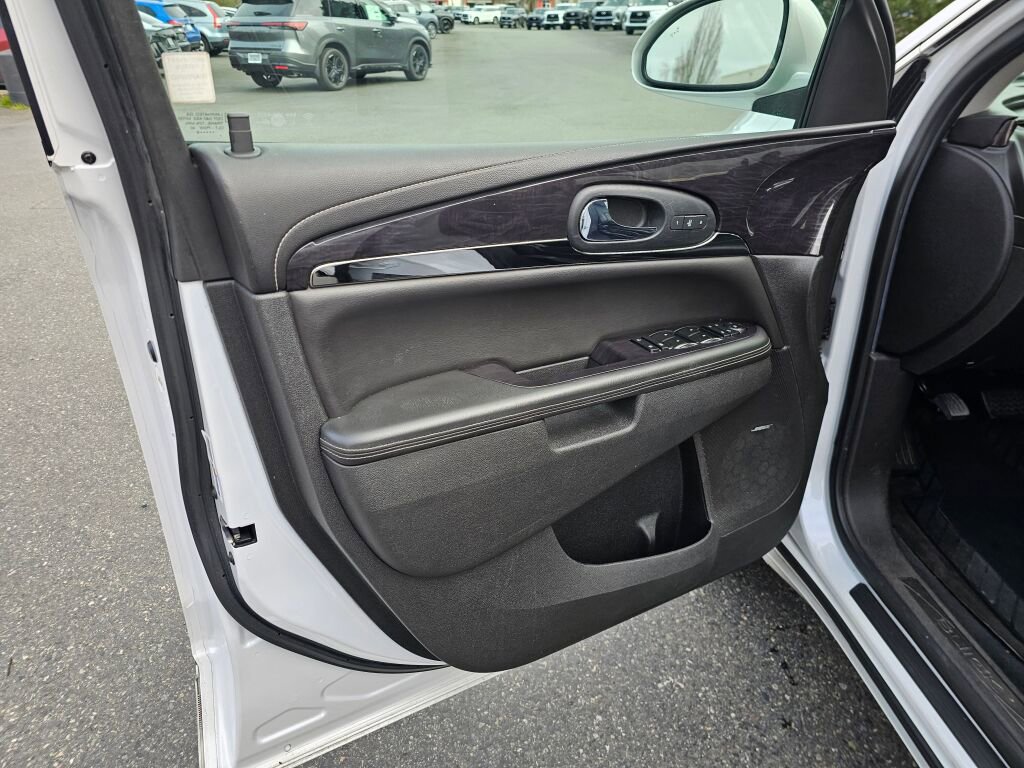 Used 2016 Buick Enclave Premium w/ Experience Buick Package image 24