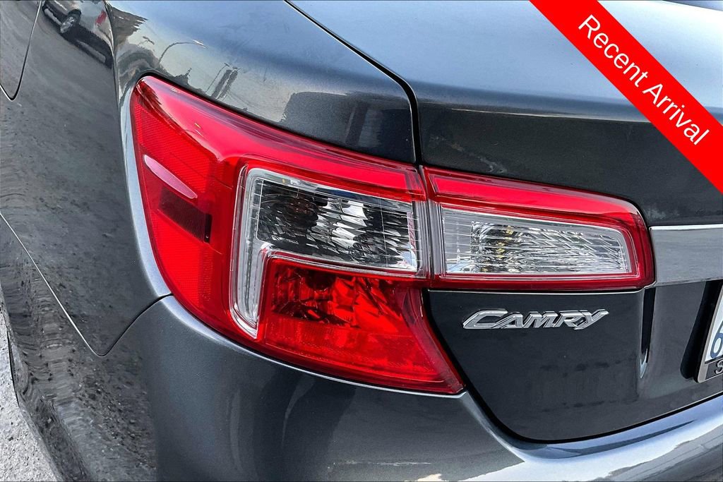 Used 2012 Toyota Camry XLE FWD image 23