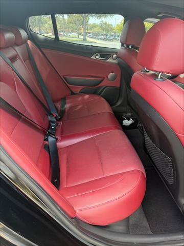 Used 2018 Kia Stinger GT1 RWD image 18