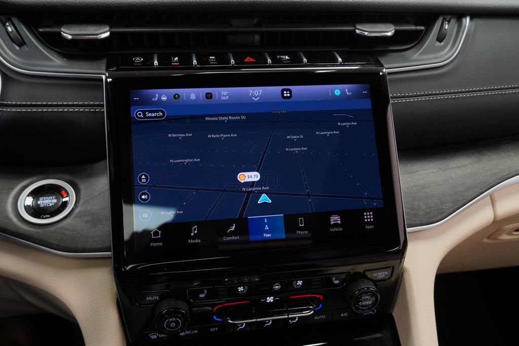 Certified 2025 Jeep Grand Cherokee L Limited w/ Luxury Tech Group II AWD/4WD image 36