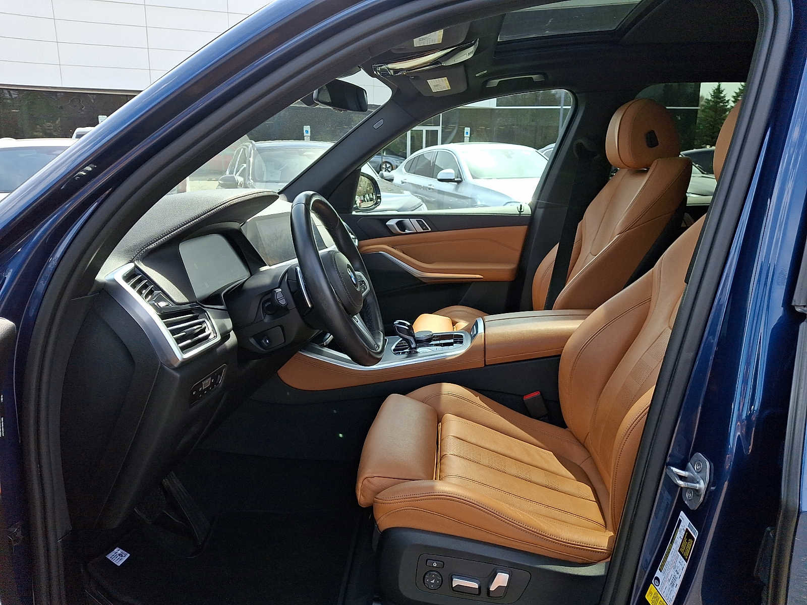 Used 2019 BMW X5 xDrive40i w/ Premium Package 2 image 14