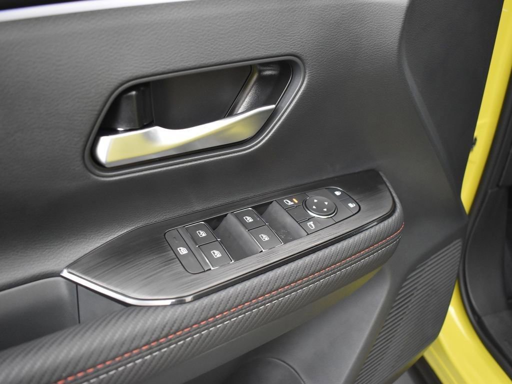 New 2025 Nissan Kicks SR AWD/4WD image 27
