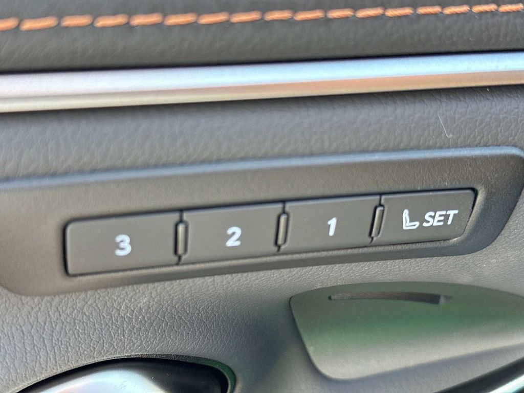 New 2025 Lexus ES 300h F Sport image 16