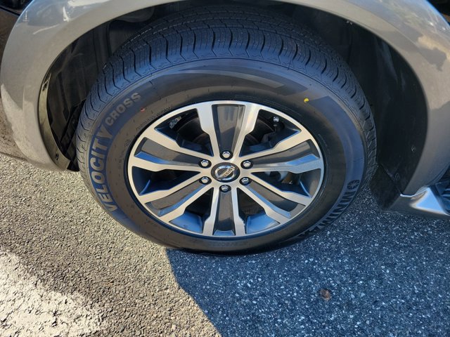 Used 2020 Nissan Armada SL w/ Premium Package image 5