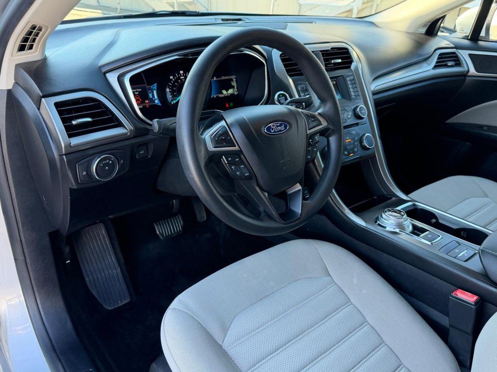 Used 2017 Ford Fusion S image 16