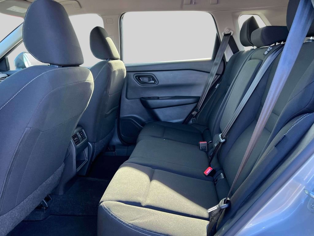 Certified 2025 Nissan Rogue S image 12