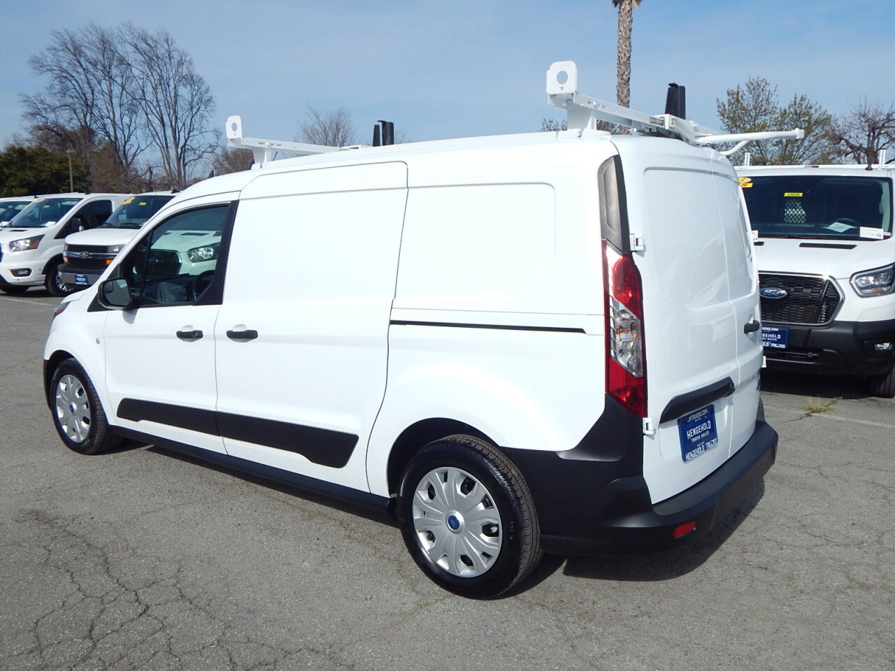 Used 2021 Ford Transit Connect XL image 7