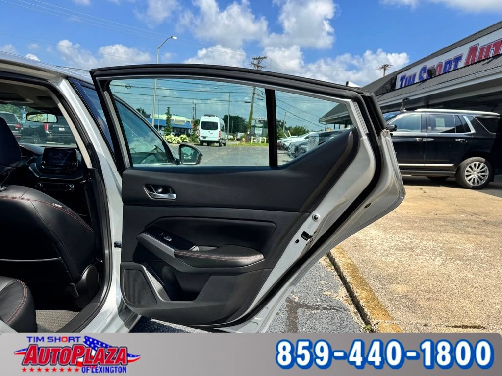 Used 2023 Nissan Altima 2.5 SR FWD image 46