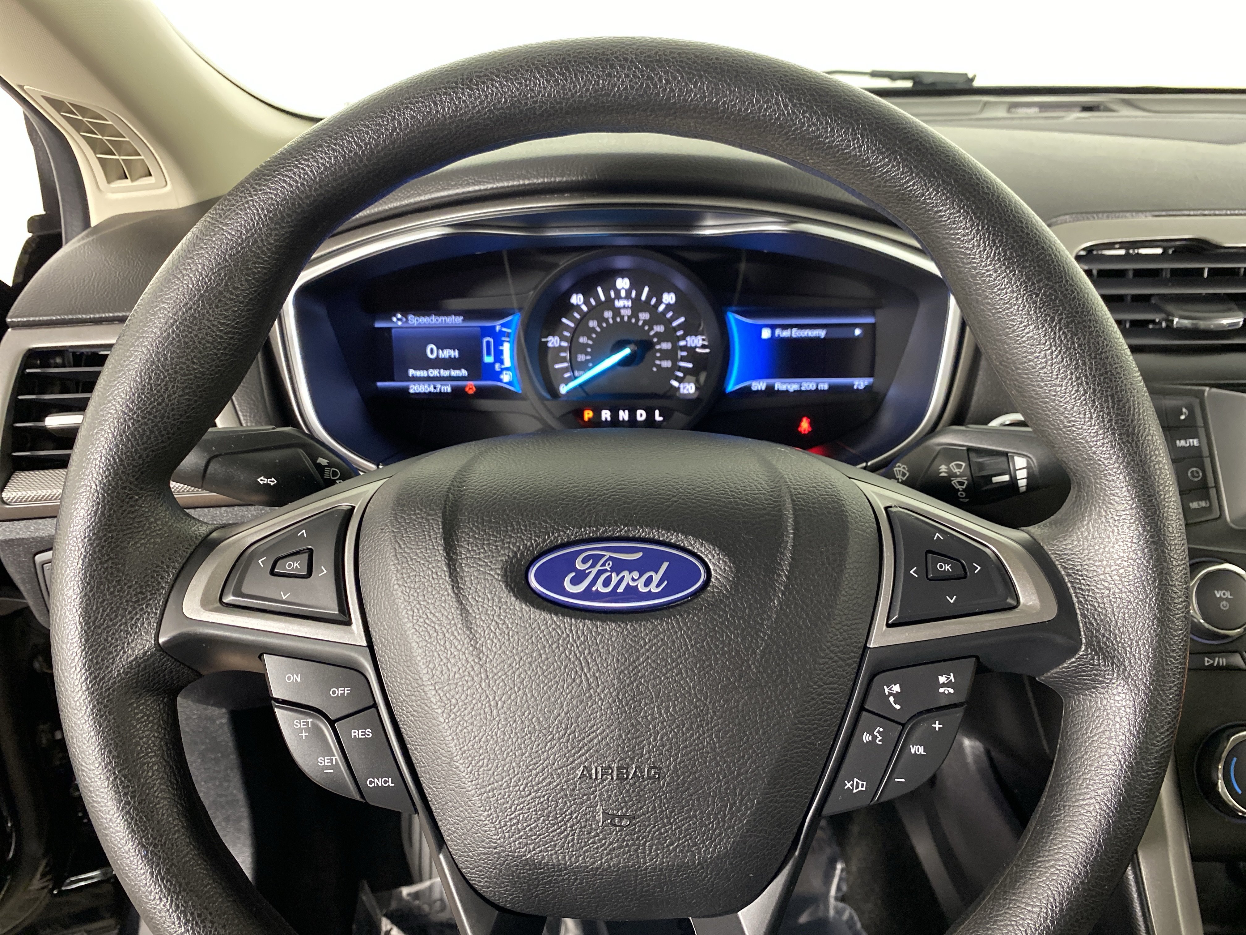 Used 2018 Ford Fusion S FWD image 13