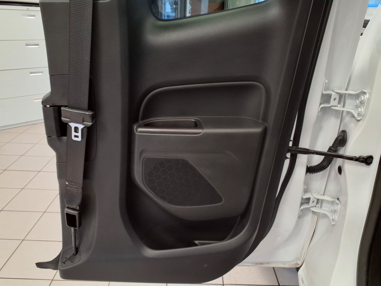 Used 2022 Chevrolet Colorado LT w/ Fleet Safety Package RWD image 11