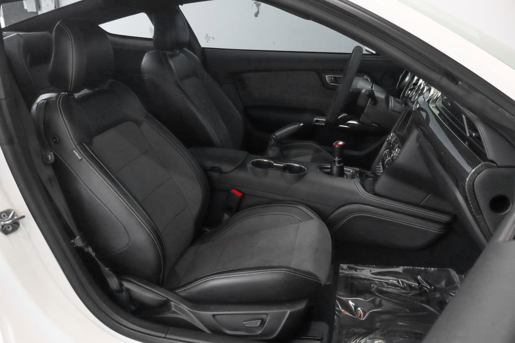 Used 2020 Ford Mustang Shelby GT350 w/ Technology Package RWD image 58