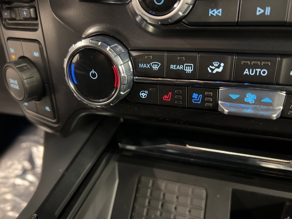 New 2026 Ford F350 Lariat w/ Black Appearance Package image 14