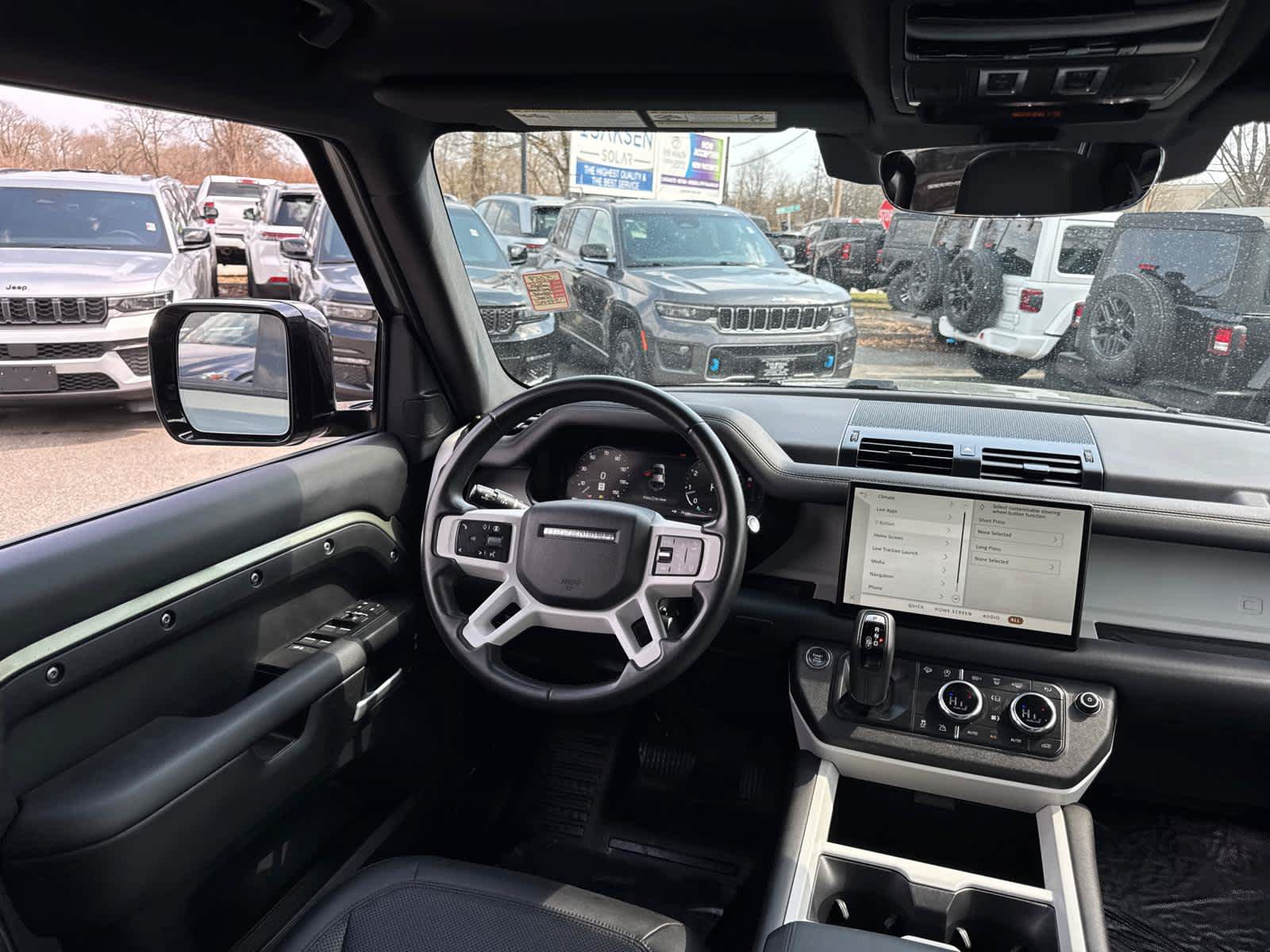 Used 2025 Land Rover Defender 110 S AWD/4WD image 31