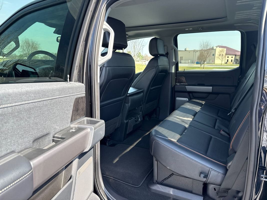 Used 2025 Ford F350 Lariat w/ Camper Package image 12