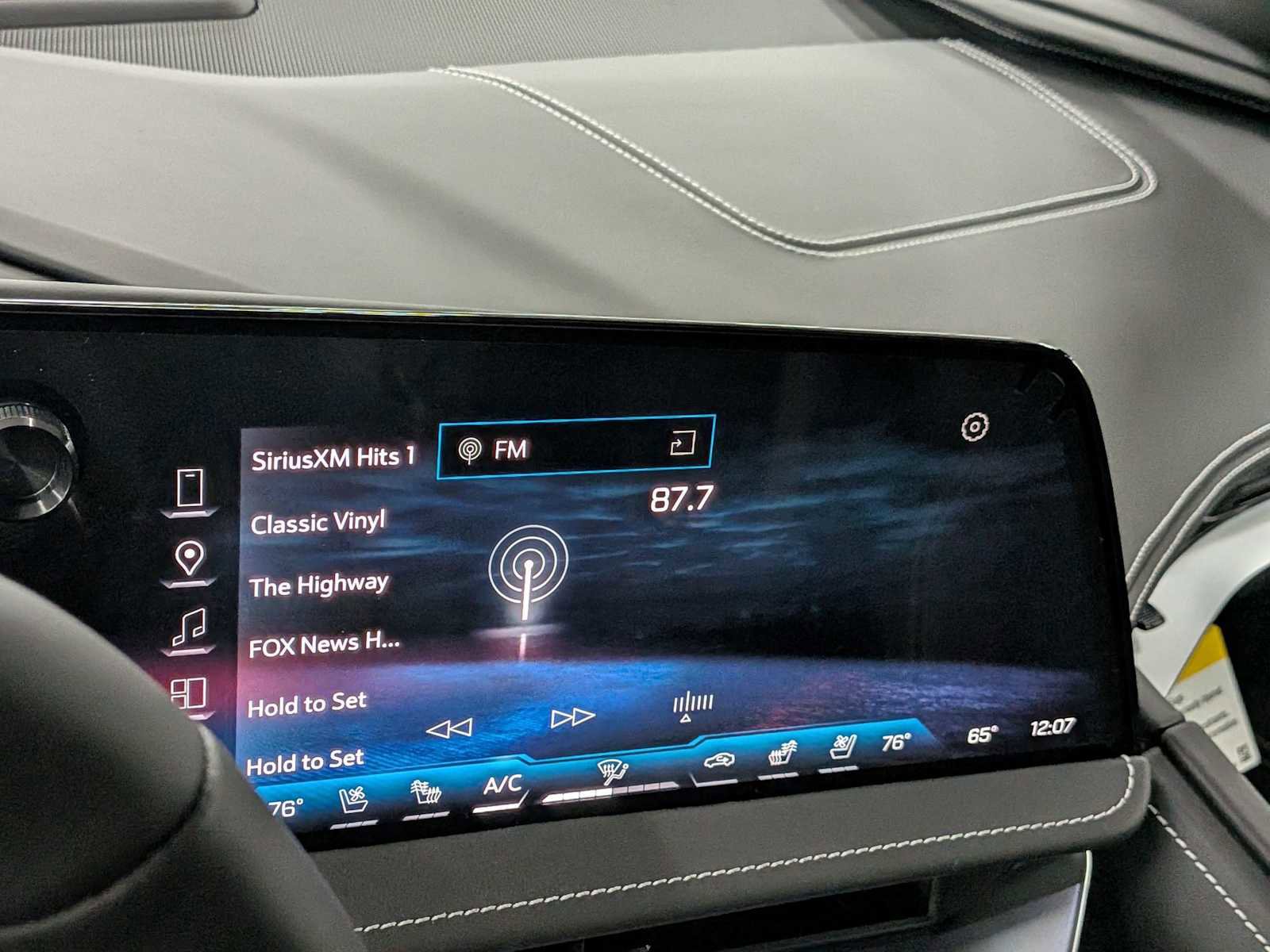 New 2026 Chevrolet Corvette Stingray Premium Conv w/ Z51 Performance Package image 25