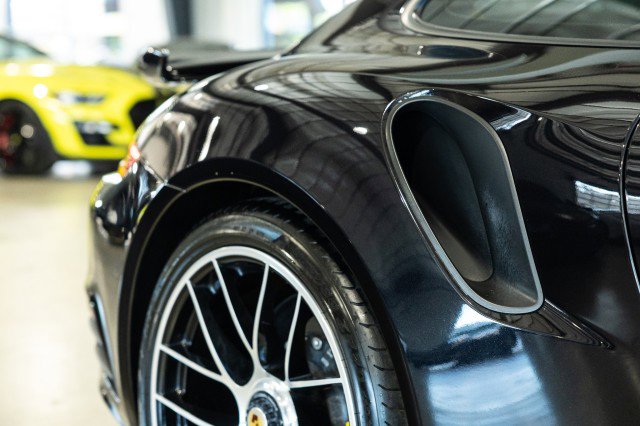 Used 2017 Porsche 911 Turbo S image 34