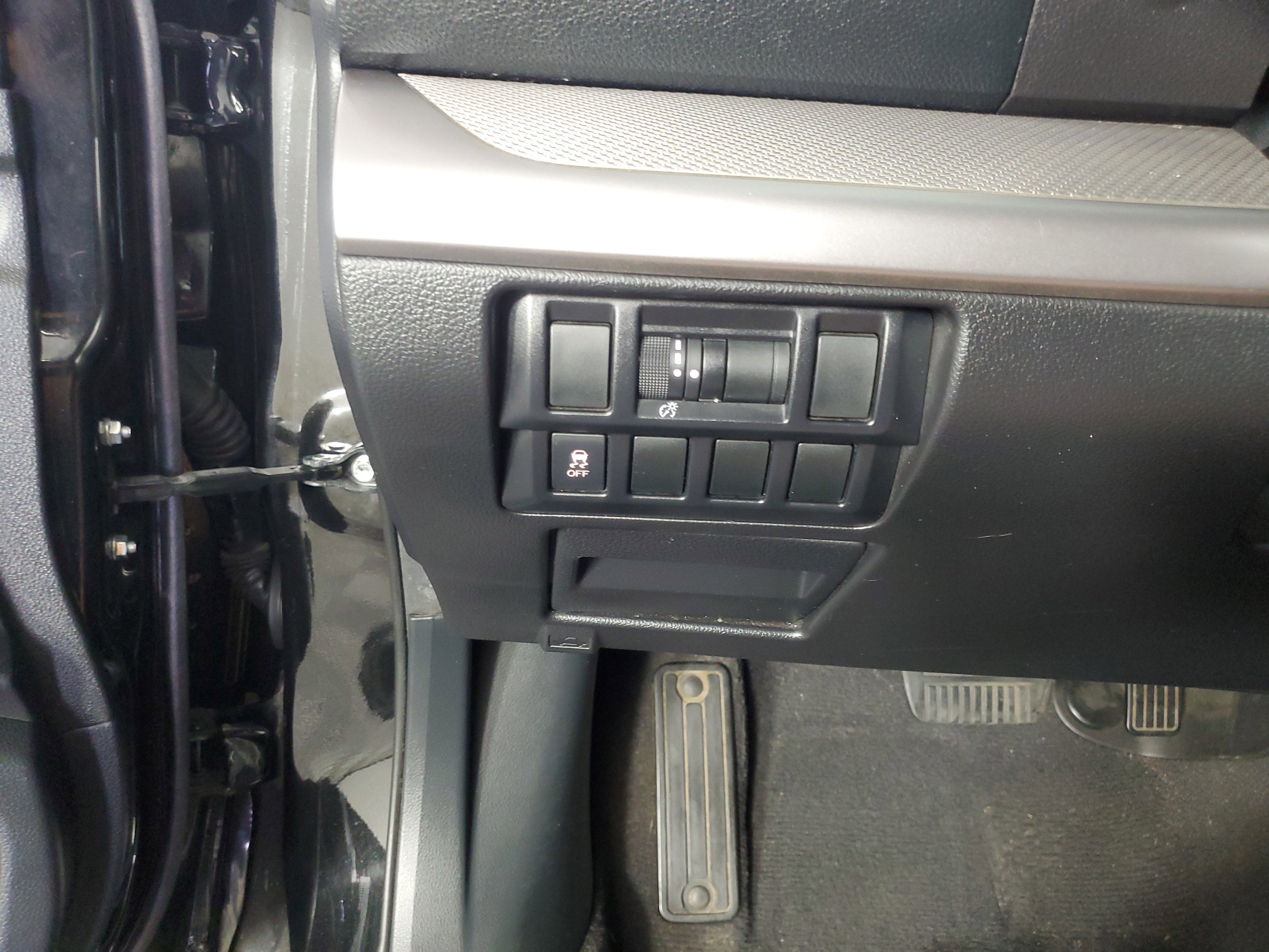 Used 2015 Subaru Outback 2.5i Premium AWD/4WD image 27