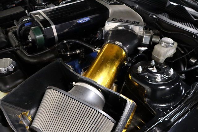 Used 2012 Ford Mustang Shelby GT500 w/ SVT Performance Pkg image 37