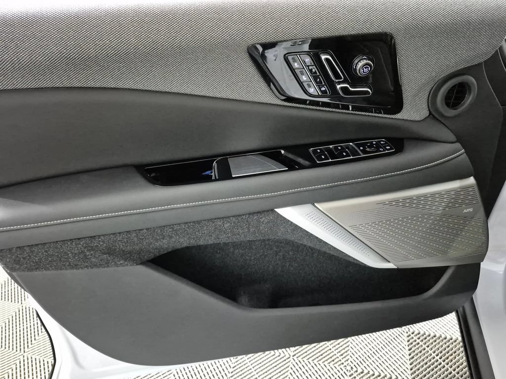 New 2027 Cadillac Optiq Premium Luxury RWD image 16