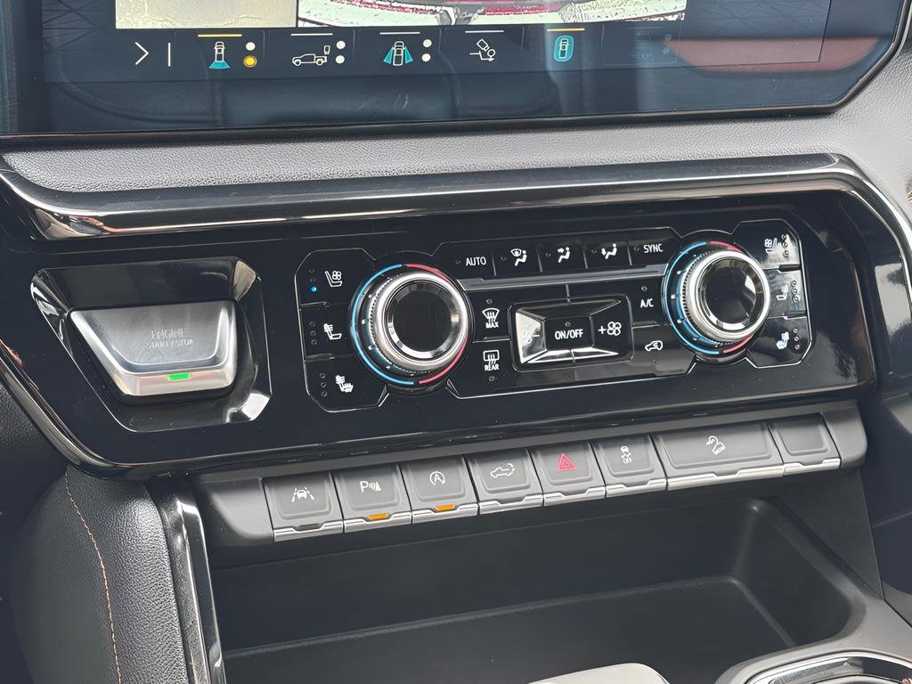 Used 2023 GMC Sierra 1500 AT4 w/ Technology Package image 19