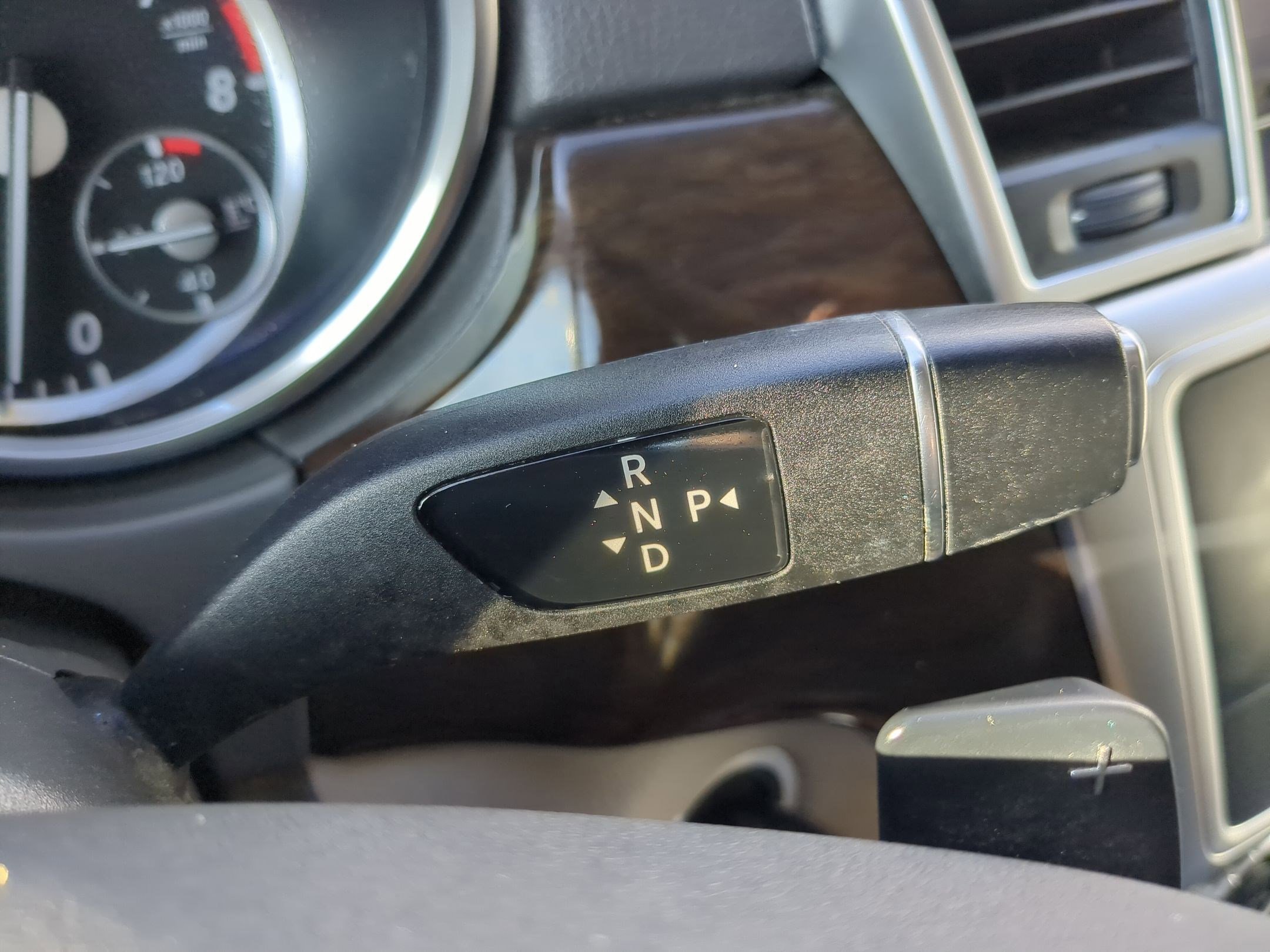 Used 2015 Mercedes-Benz ML 350 4MATIC image 27