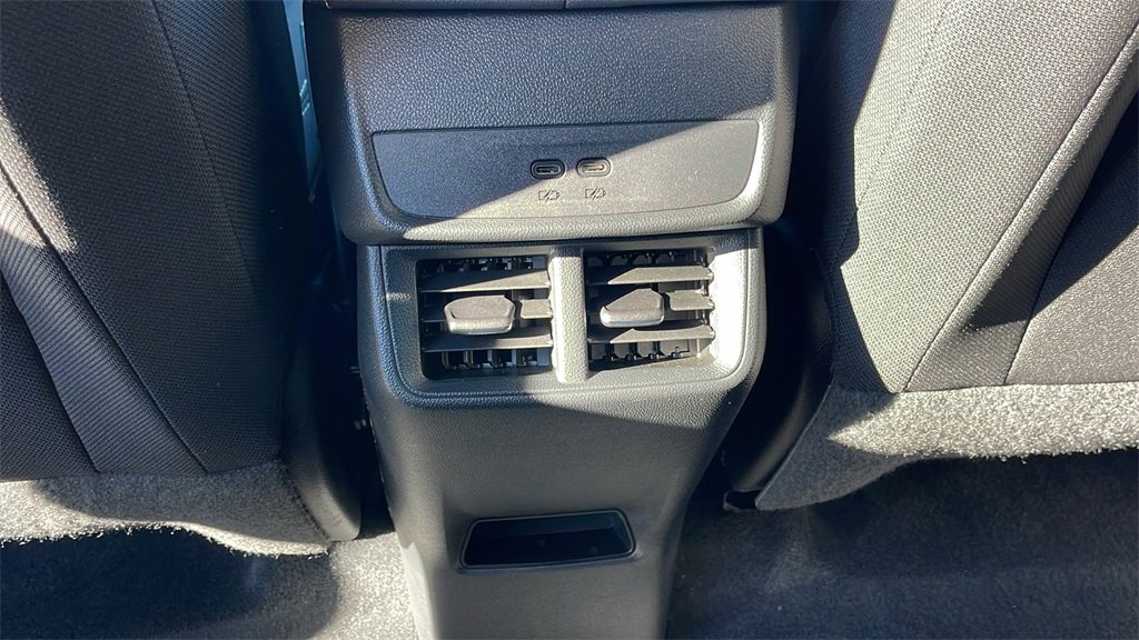 Used 2026 GMC Terrain Elevation w/ Black Edition image 15