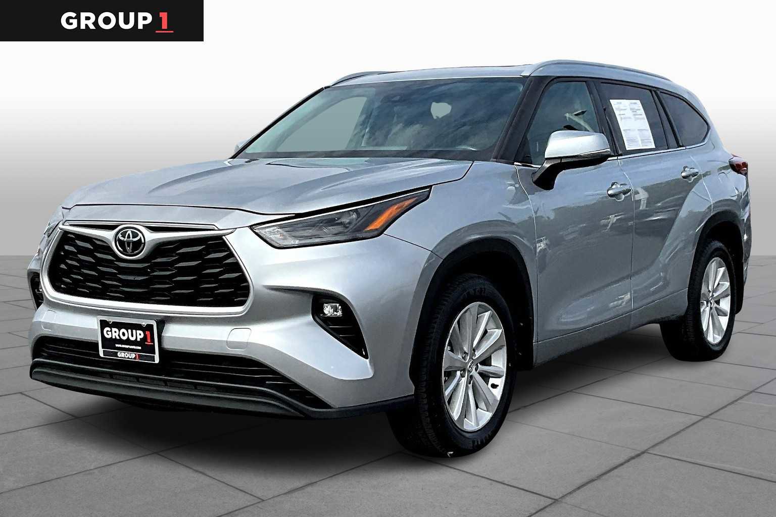 Used 2022 Toyota Highlander XLE