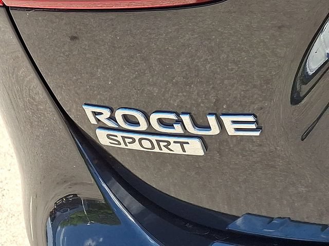 Used 2022 Nissan Rogue Sport SV FWD image 34
