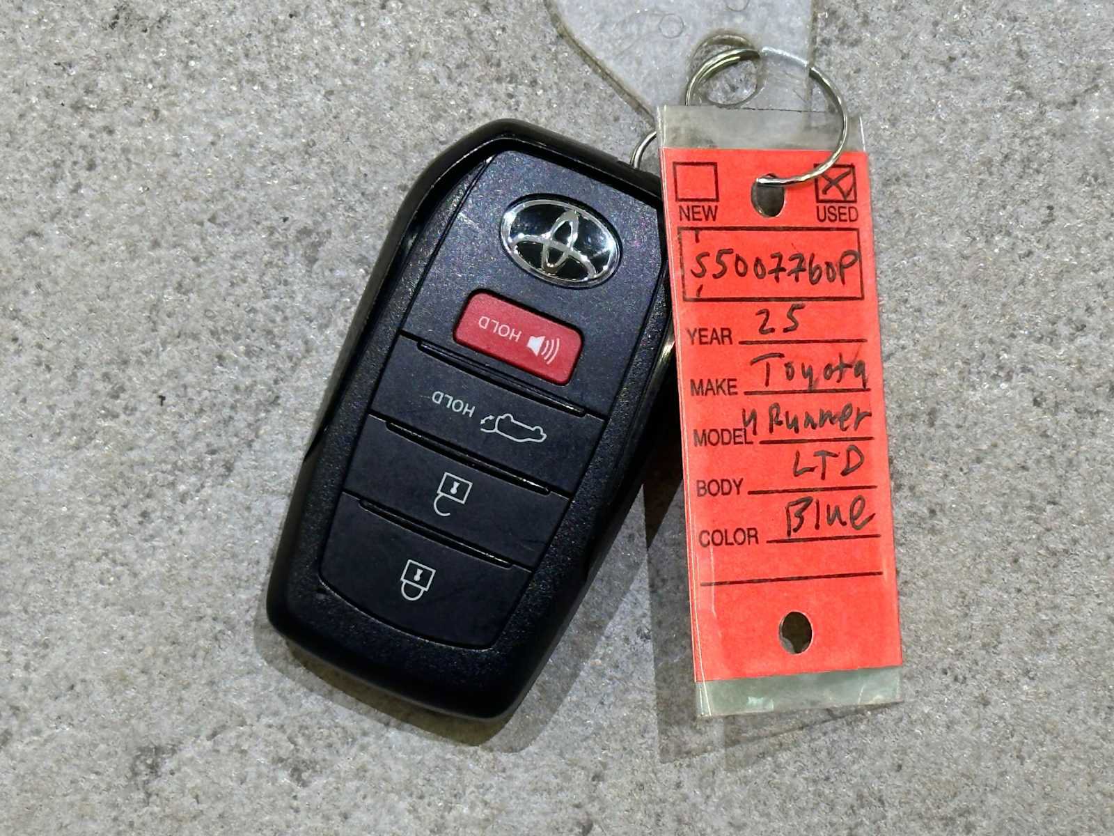 Certified 2025 Toyota 4Runner Limited AWD/4WD image 34
