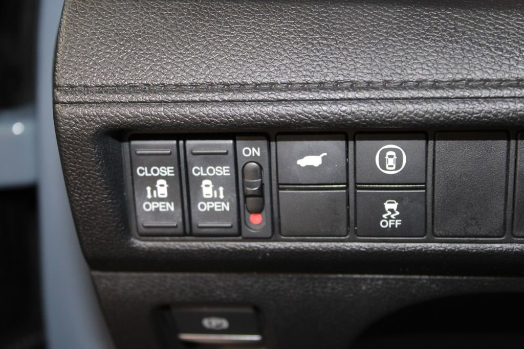 Used 2024 Honda Odyssey Sport image 42