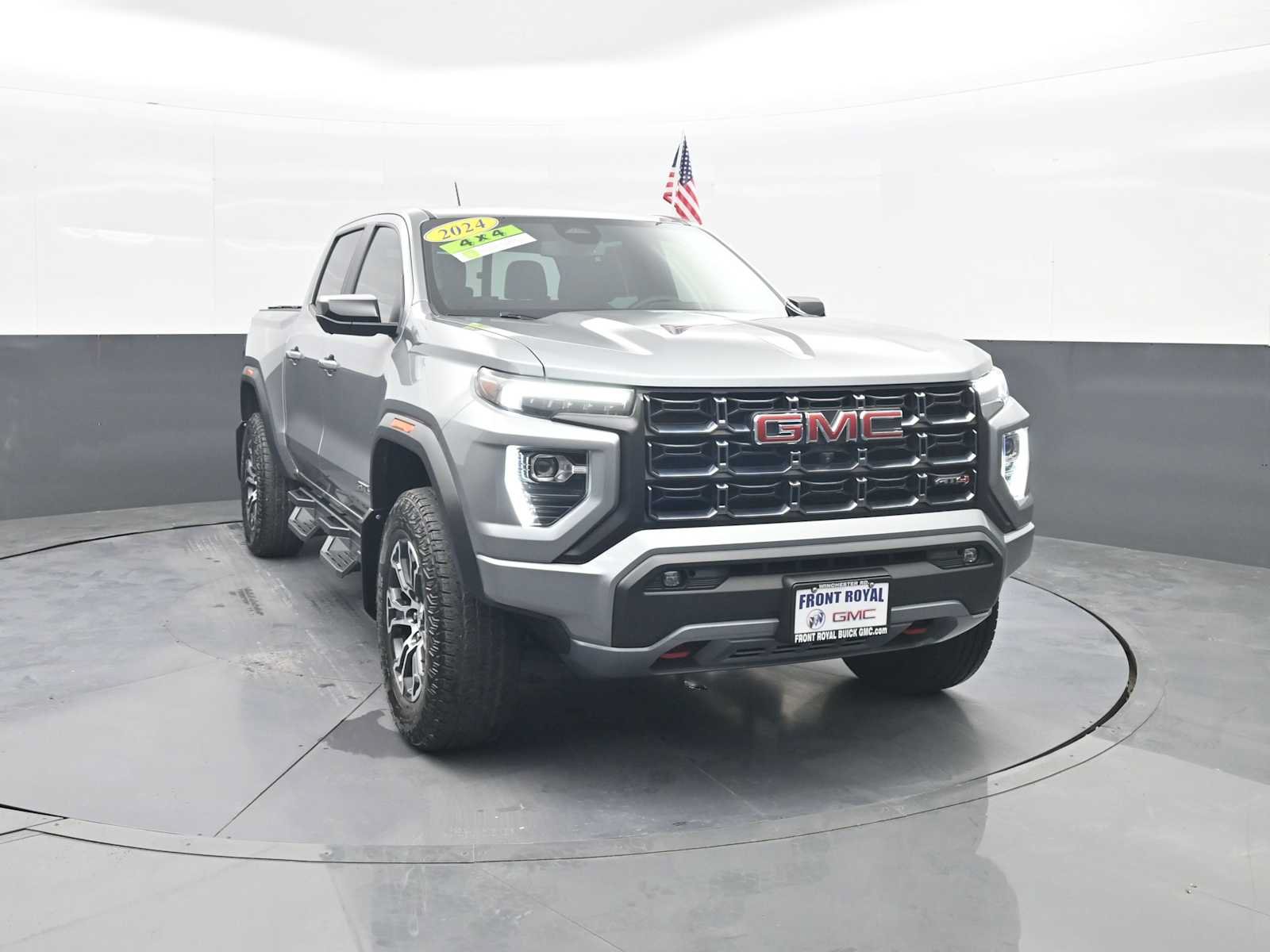 Used 2024 GMC Canyon AT4 w/ Technology Package AWD/4WD image 2