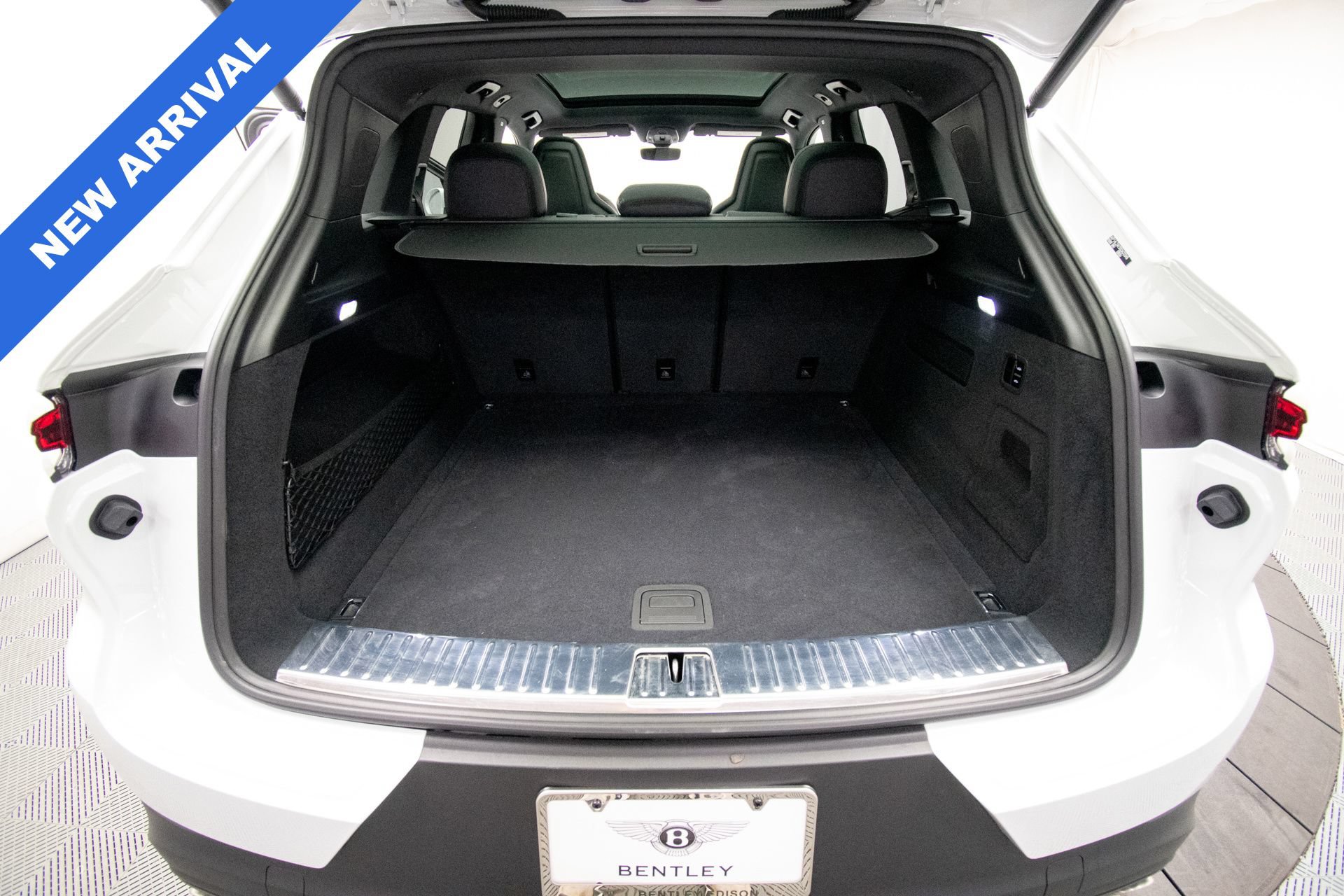 Used 2025 Porsche Cayenne S AWD/4WD image 39