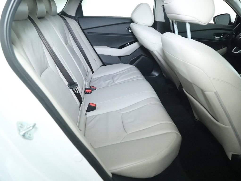 Used 2025 Honda Accord Touring image 32