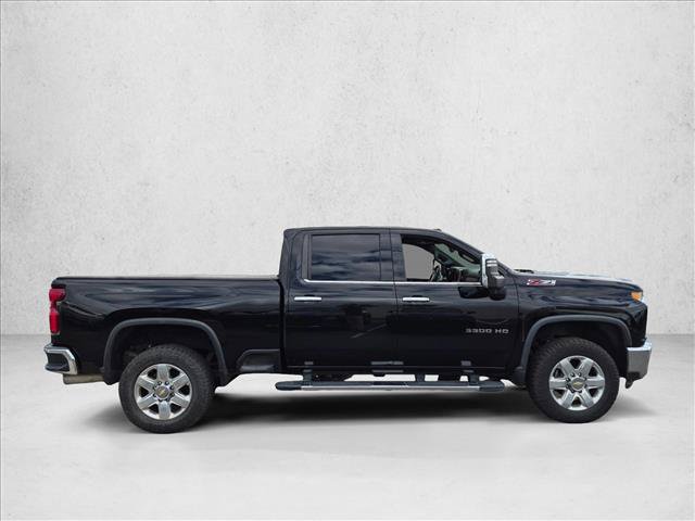 Used 2022 Chevrolet Silverado 3500 LTZ AWD/4WD image 4