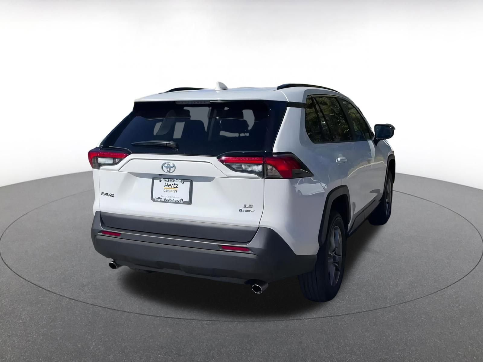 Used 2025 Toyota RAV4 LE image 14