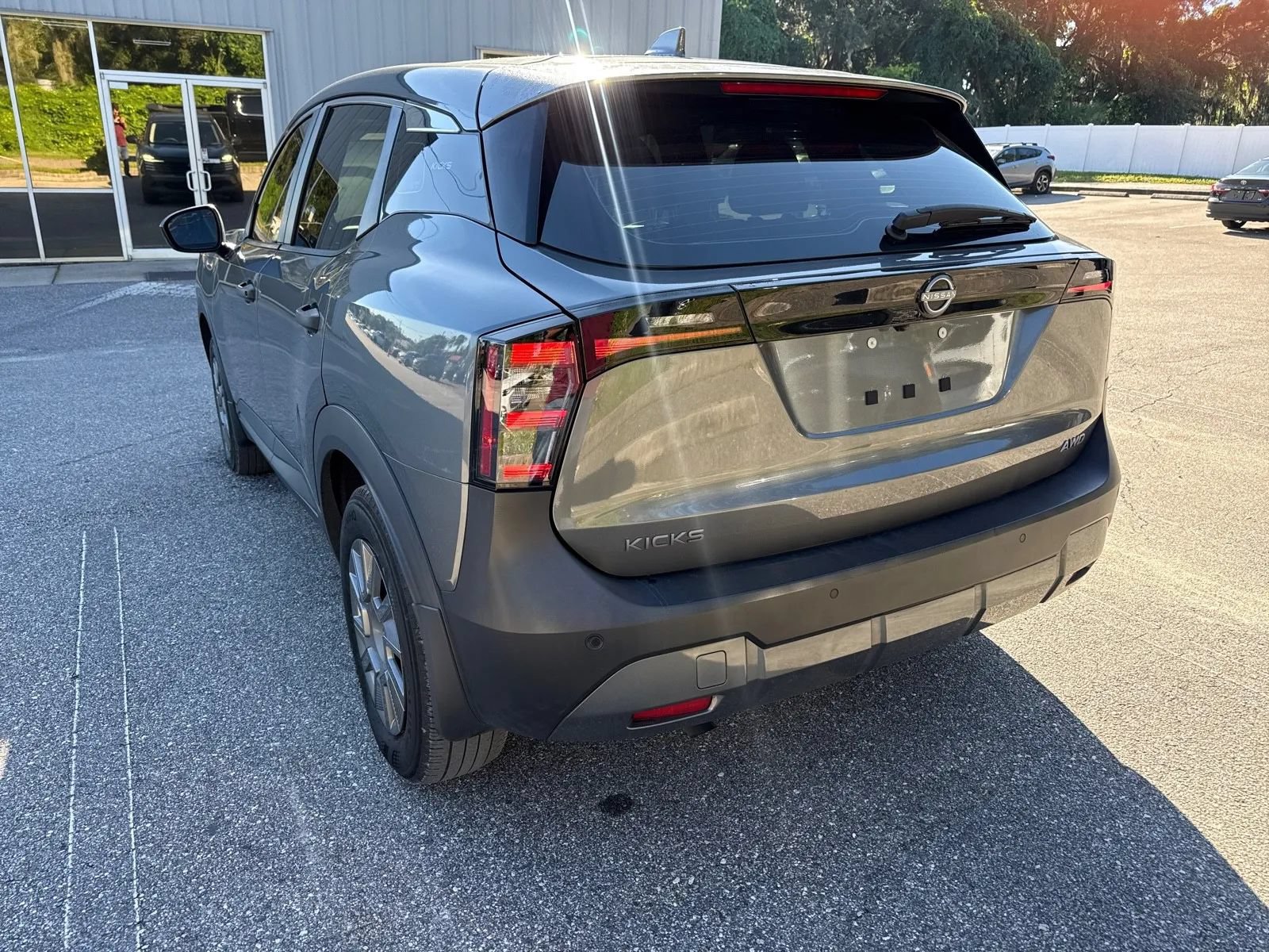Used 2025 Nissan Kicks S AWD/4WD image 10