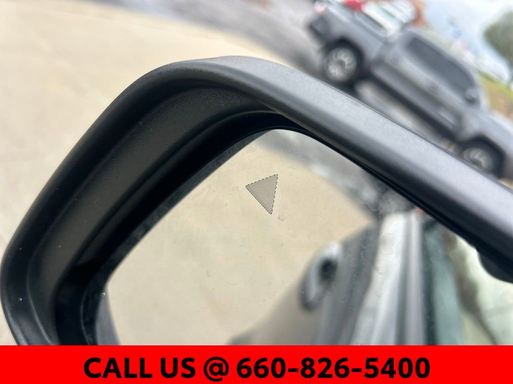 Used 2025 Dodge Durango GT image 10