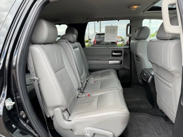 Used 2018 Toyota Sequoia Limited AWD/4WD image 22