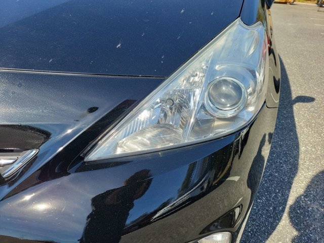 Used 2012 Toyota Prius V Three image 16